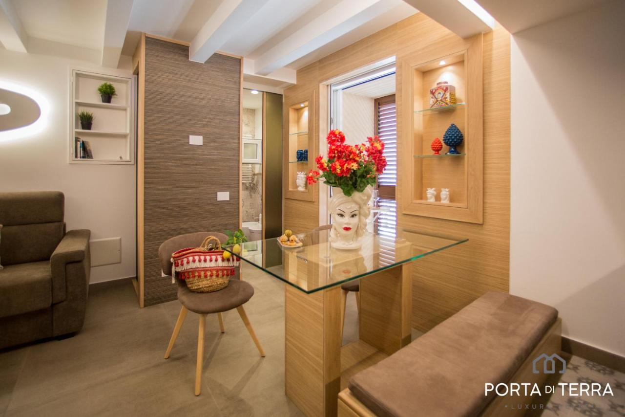 צ'פאלו Porta Di Terra 'Luxury Suite ' מראה חיצוני תמונה